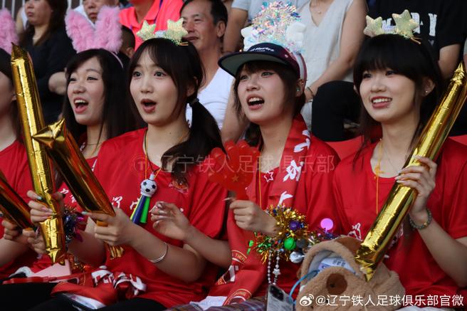 感谢远征石家庄的铁人球迷 风雨同舟荣辱与共 你们是最棒的第12人