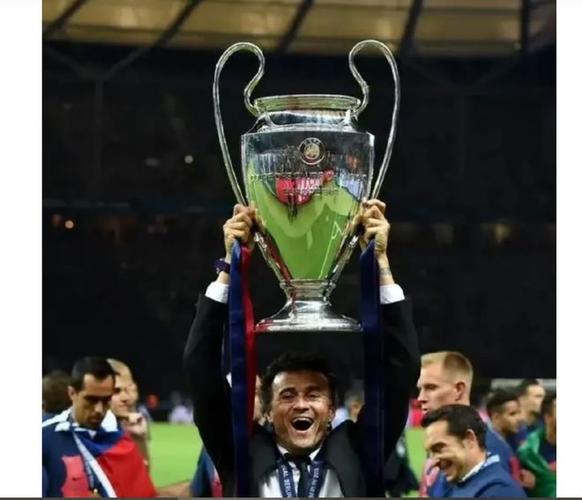 比利亚心目中巴萨球员top5:梅西、伊涅斯塔、哈维、小罗及恩里克