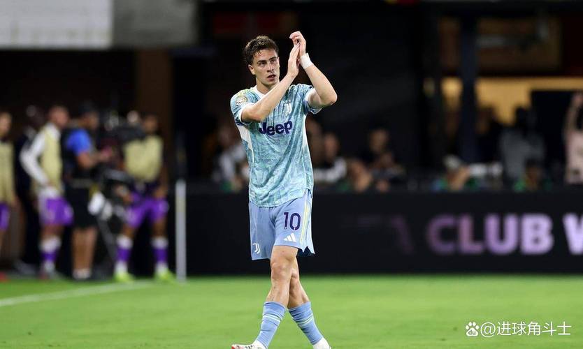 世预赛-土耳其6-1大胜保加利亚,伊尔迪兹梅开二度、居莱尔传射