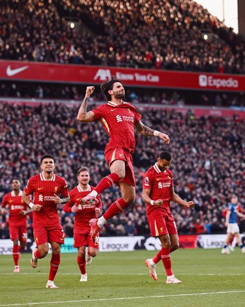 率匈牙利世预赛取胜!索博斯洛伊:取得重要3分,我们将继续前进