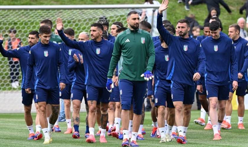 意大利U21最贵阵:莱奥尼、皮奥-埃斯波西托在列,总身价1.89亿欧