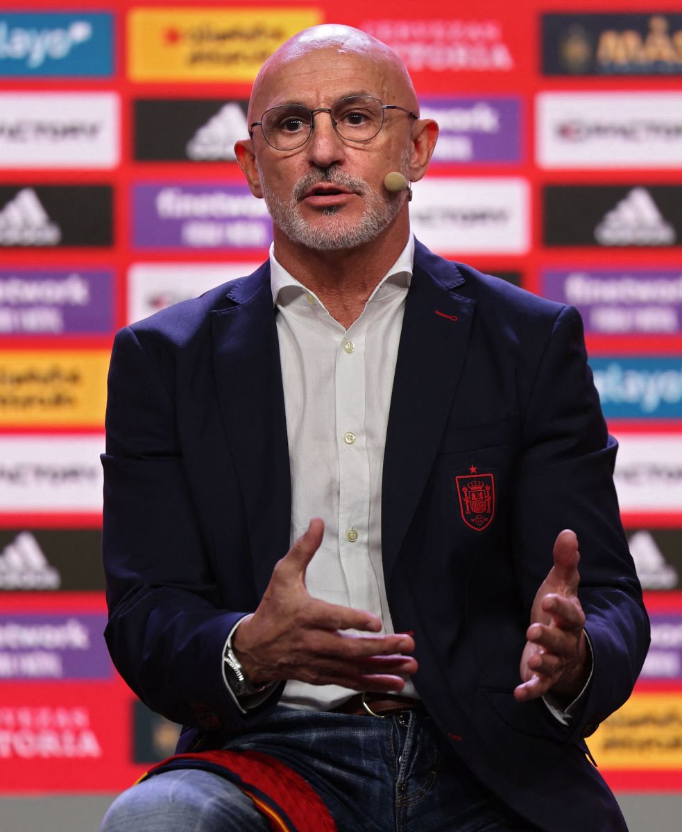 球员优先考虑俱乐部?德拉富恩特:绝无可能,球员健康永远优先