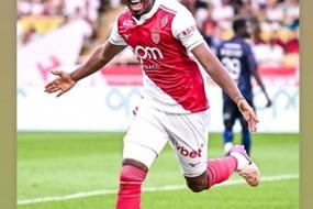 图拉姆社媒喊话队友：求你们快点从国家队回来，我好无聊☹