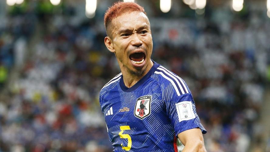 长友佑都:逆转巴西让我想起了卡塔尔世界杯 半场两球落后需改善