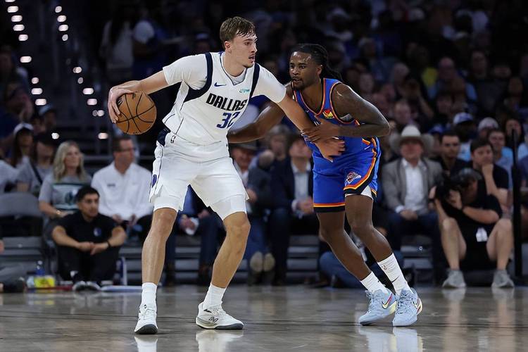 弗拉格季前赛数据:场均10.7分5.3板2.7助1.7断1帽 命中率37.3%