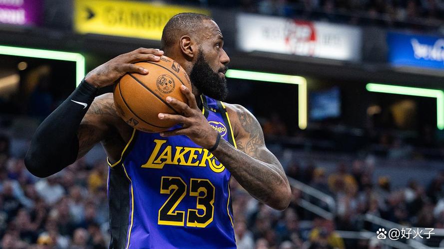 詹姆斯:雷霆步行者每人都能运球传球投篮 当年每队最多3人能运球