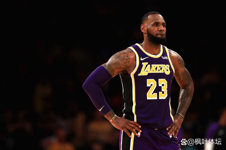 四个时代詹姆斯效力年限：湖人8年1冠 热火4年2冠 骑士1.0七年0冠