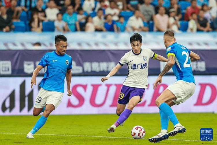 博主:国安今天下午出征肇庆,踢完新鹏城后在肇庆备战亚冠