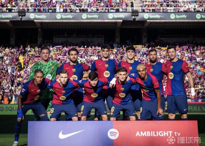 每体:门德斯与亚马尔、德科进行了会面,共同讨论球员的未来计划