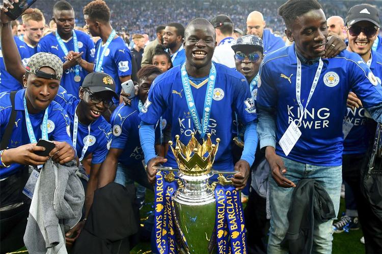 詹俊:英超前7轮最佳我选凯塞多,防守作用接近坎特,还进了3个球