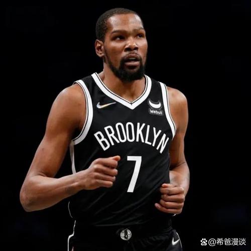 杜兰特:比起立雕像 我更喜欢人们根据我的口碑来传播我的传奇