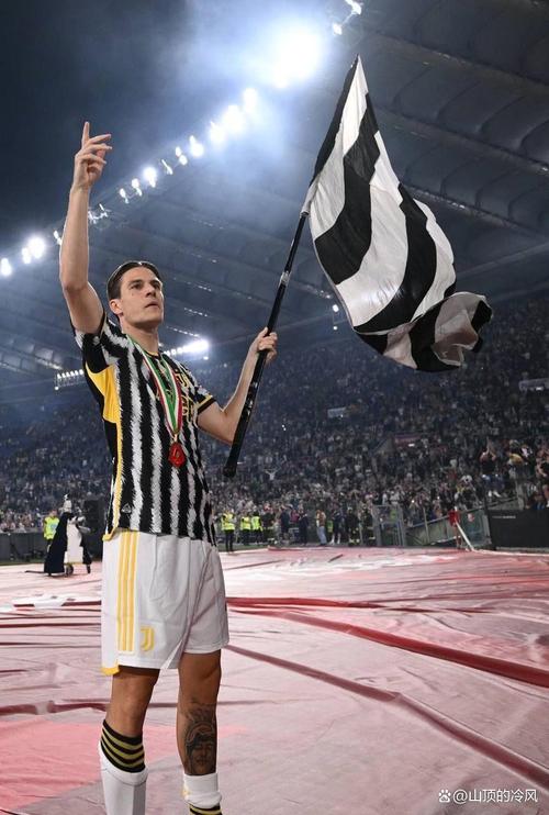 弗兰克:穆阿尼可能周末复出 转会运作我一直有最终决定权