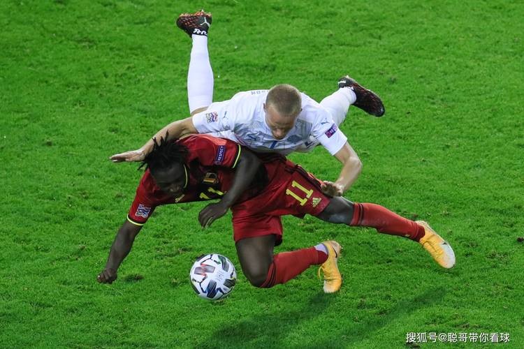 科贝电台：不满海外赛提议，西甲20支球队的球员可能本轮联赛抗议