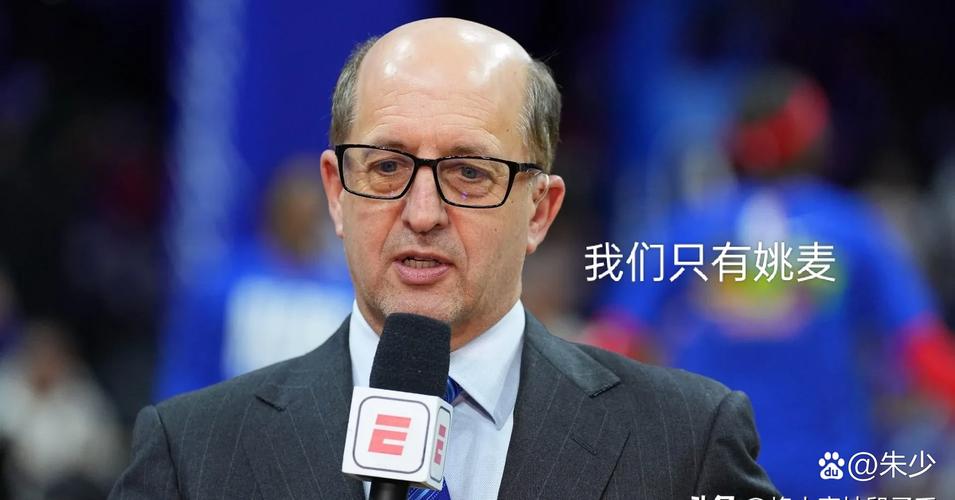 媒体人：别一场论否定里夫斯&但防守需努力 斯玛特找回状态很重要