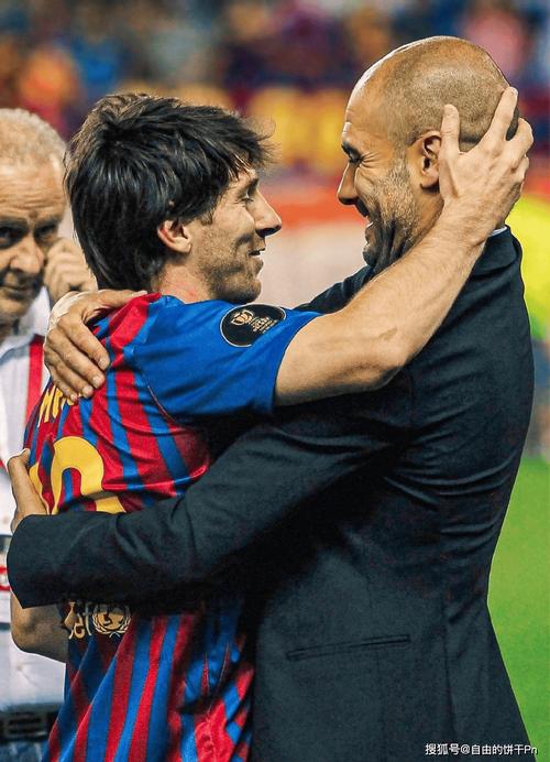 德容:虽然我没看过克鲁伊夫比赛,但我认为梅西绝对是历史最佳