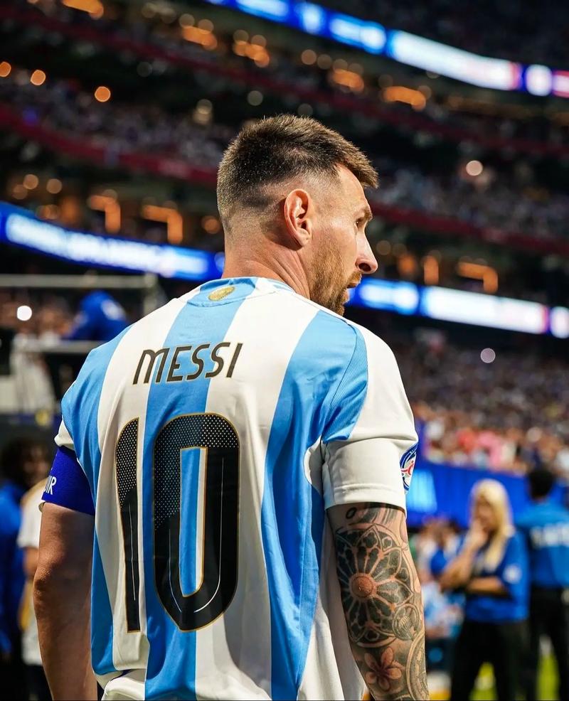 萨内蒂:梅西圆了我们阿根廷人的梦想,他是一位杰出的领袖