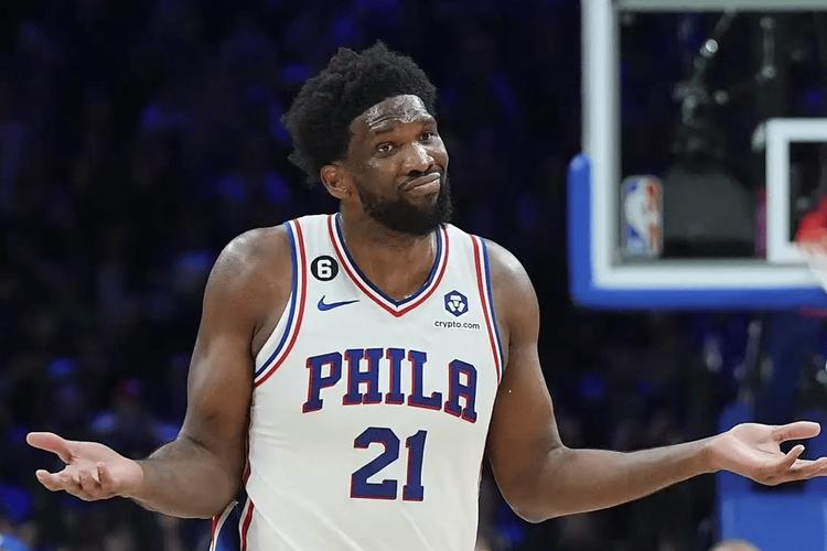 恩比德谈复出感受：这是一个学习的过程 明天再看看感觉如何