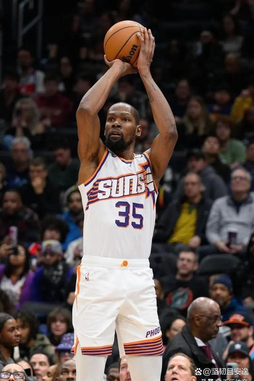 Shams：杜兰特加盟火箭时就明白 他可能需要在经济上做出长期让步