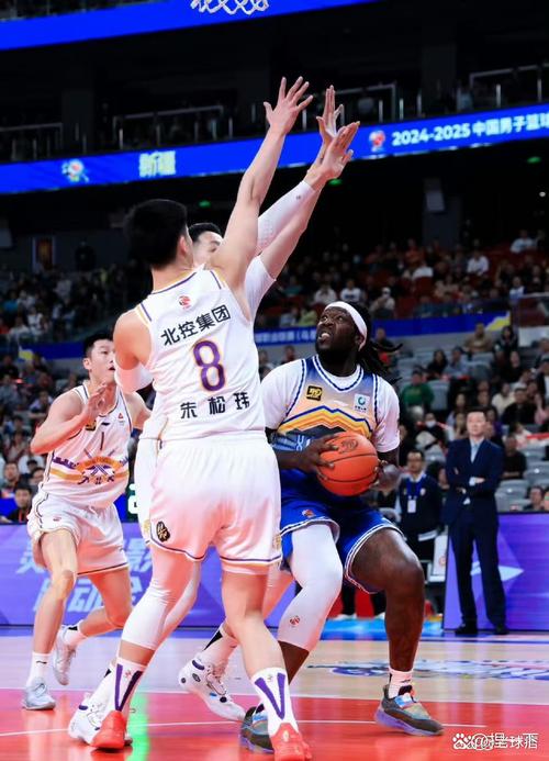 字母军团！NBA出现过的超长名字球员 新疆队长在列