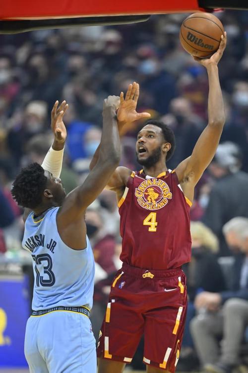 灰熊官方:杰罗姆遭遇右小腿严重拉伤 将在四周后接受重新评估