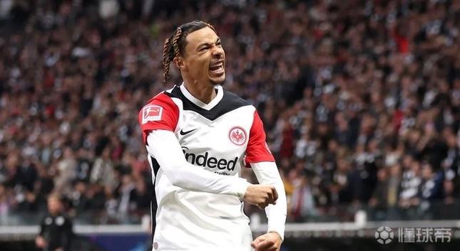 法兰克福主帅:赛前没跟埃基蒂克联系过 利物浦4连败只是欠缺运气