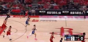 又一个2+1！阿门借掩护急停出手2+1 个人得分已经上双了