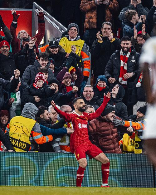 扬眉吐气,利物浦本场14次射正,为球队自2007年后欧冠单场最多