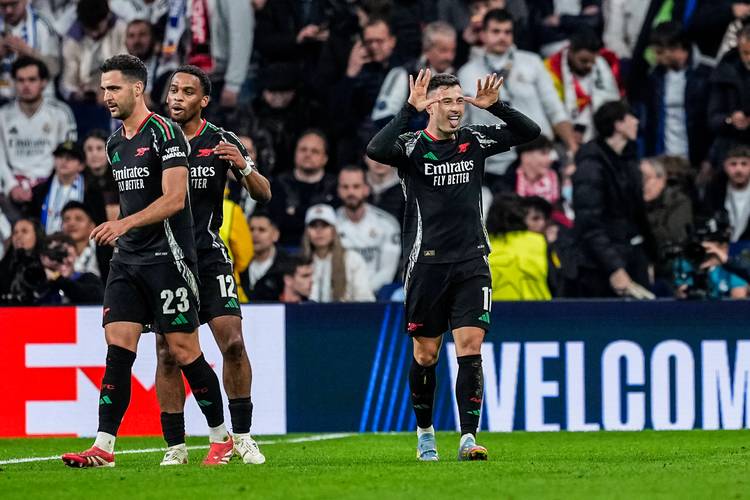 最强防线🧱阿森纳12场仅丢3球五大联赛最少,米兰9场丢4球第二