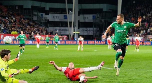 阿贾克斯队史第2次在欧战上半场丢4球,上次还是1958年2月