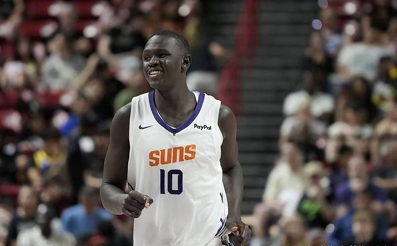 VS湖人砍35+7+9!欧媒:贾里德-巴特勒离开NBA加盟贝尔格莱德红星