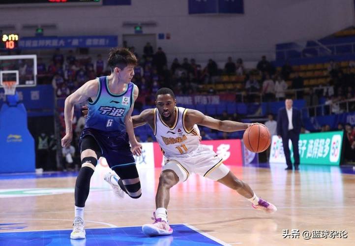 同曦官方：马内克&所罗门&以赛亚-泰勒&拉维特加盟球队