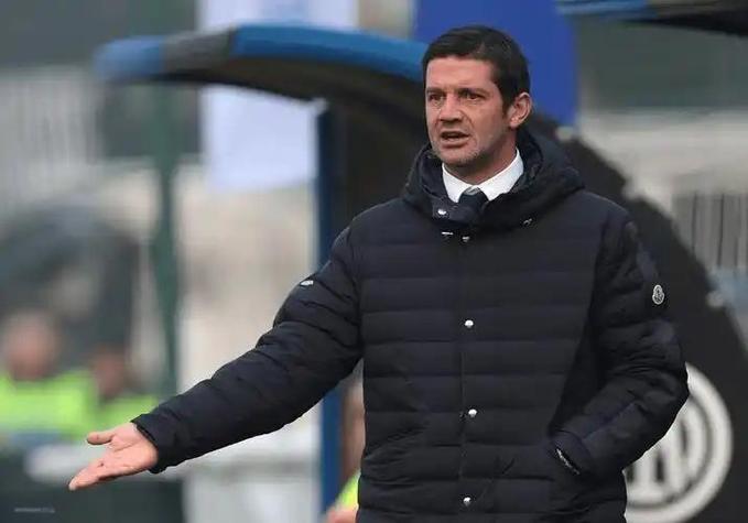 齐沃:一场失败不应抹杀国米之前的成绩,球队在困难时会做出反应