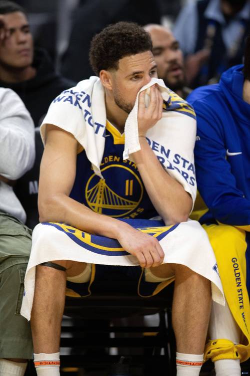 克莱：我们球员应该受到球迷的批评 场上表现是我们自己打出来