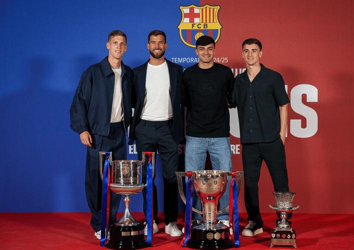 whoscored本轮西甲最佳阵：什琴斯尼领衔，米利唐、巴埃纳在列