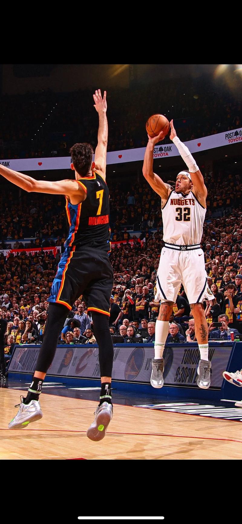 戈贝尔:掘金第三节进攻波打乱了我们节奏 球队攻防两端应更沉稳