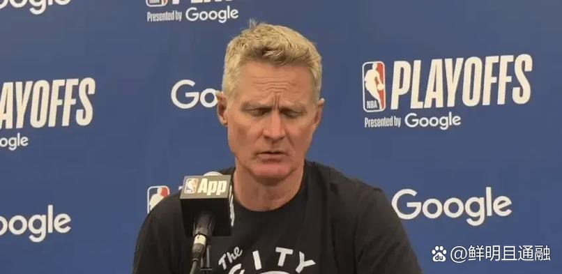 科尔谈限制小卡：让大个子保持对他的防守 尽力让他出手更困难