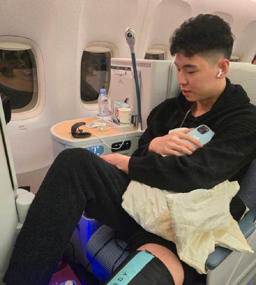 状态越来越好！崔永熙康复训练更新 侧滑步加速流畅完成