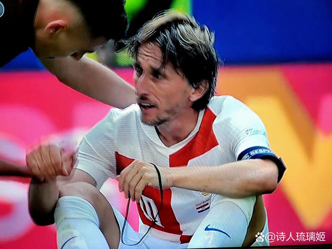 阿尔巴:最初我不想踢边后卫,是埃梅里让我改位置我才取得成功