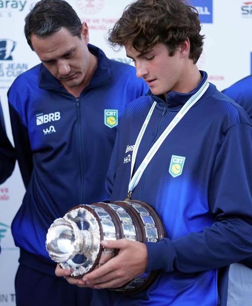 有意租借恩德里克？里昂主帅丰塞卡：优秀的球员总是非常受欢迎