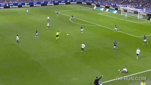 最佳拍档！居莱尔在皇马的近7个助攻都是与姆巴佩连线