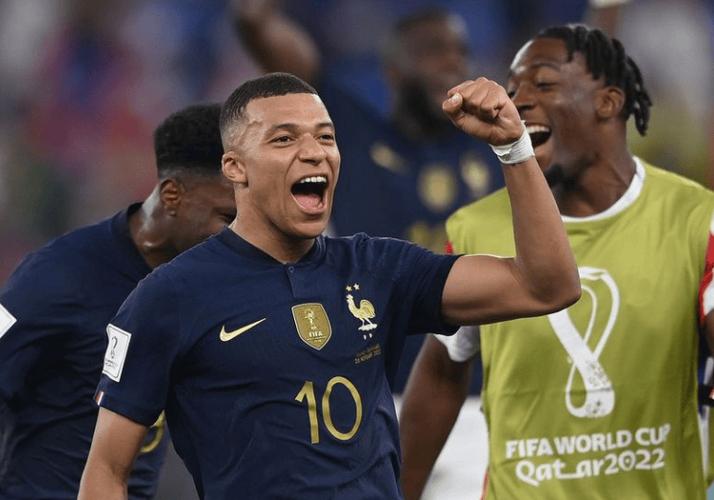 梅开二度！姆巴佩社媒：伯纳乌的华彩之夜，我们要保持这样的表现