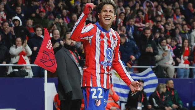 边路超跑！西蒙尼边路断球再过一人，倒三角助攻阿尔马达破门