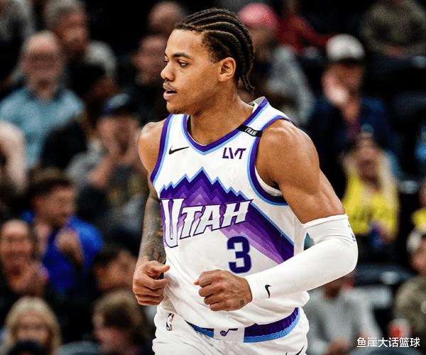 青岛队记：菜鸟被下放是球队常规操作 瀚森要用表现回击流言蜚语