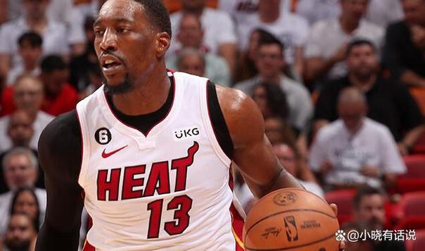 阿德巴约:我以兄弟身份和韦尔相处而非队长姿态 我更像他的导师