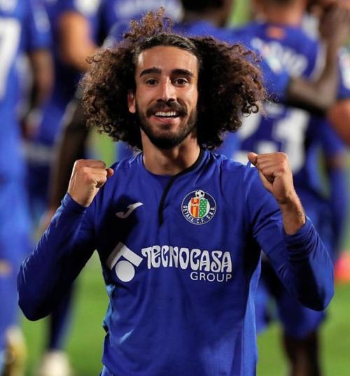 切尔西发布欧冠客战卡拉巴赫海报:库库雷利亚单人出镜