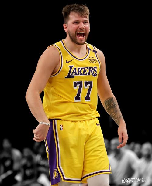 湖记:东契奇里夫斯的出场时间和使用率均为生涯最高 应该减负