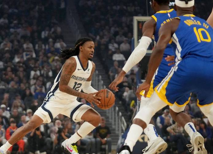 追梦to库里：莫兰特看起来不对劲 库里回复：他在搞无声抗议吗？