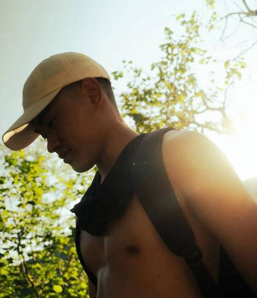 媒体人:赵维伦与NCAA的差距好大 回去训练场上得好好加油