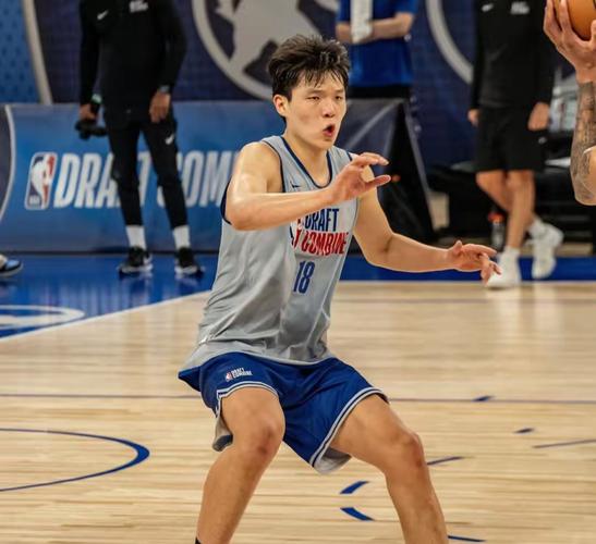 队记:里斯的轮换地位已高于杨瀚森 他的三分能拉开空间