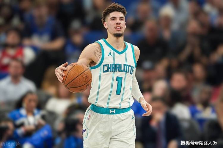 匿名球探:拉梅洛·鲍尔有天赋 但对篮球的态度不够认真